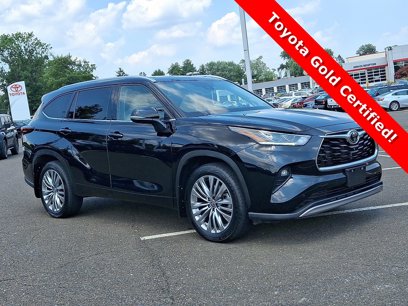 Certified 2024 Toyota Highlander Platinum