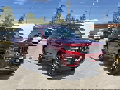New 2025 Jeep Grand Cherokee Limited