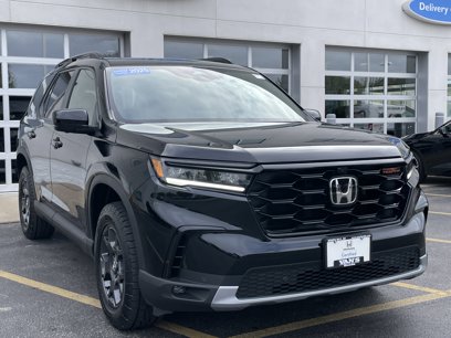 Certified 2025 Honda Pilot TrailSport