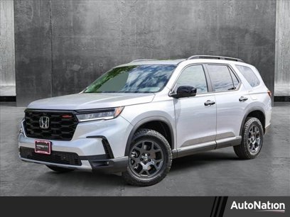 New 2025 Honda Pilot TrailSport