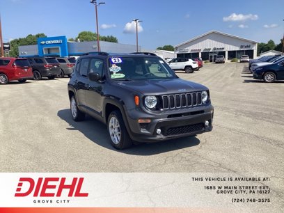 Used 2023 Jeep Renegade Latitude w/ Premium Group