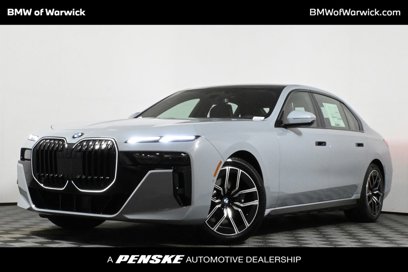 New 2025 BMW 740i xDrive