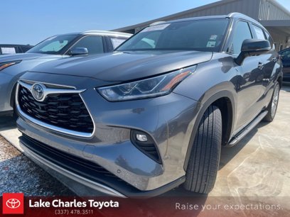 Certified 2023 Toyota Highlander Platinum