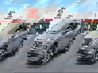 Used 2023 Nissan Rogue SV
