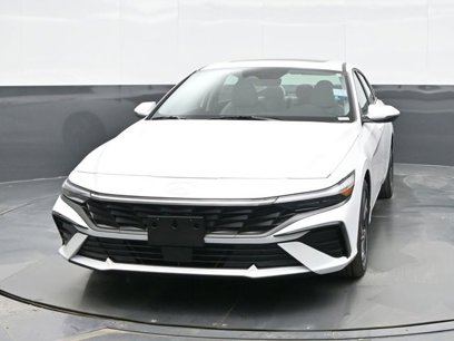 New 2025 Hyundai Elantra Limited