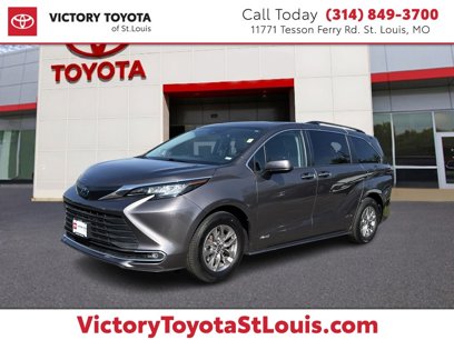 Used 2021 Toyota Sienna XLE