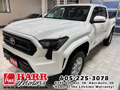 New 2025 Toyota Tacoma SR5