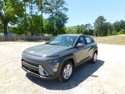 New 2025 Hyundai Kona SE