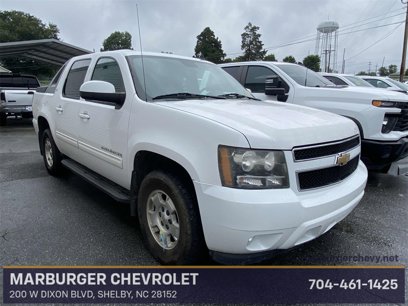 Used 2011 Chevrolet Avalanche LT