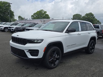 New 2025 Jeep Grand Cherokee Altitude
