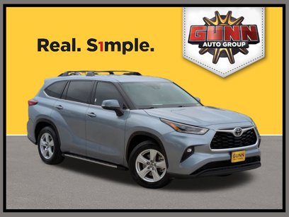 Used 2021 Toyota Highlander LE