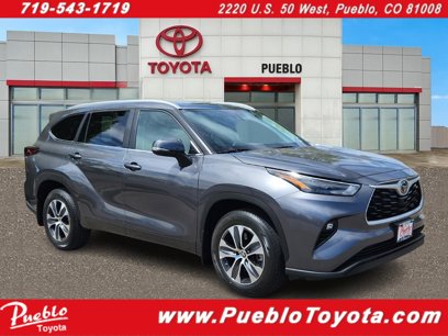 Used 2024 Toyota Highlander AWD