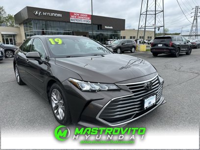 Used 2019 Toyota Avalon XLE