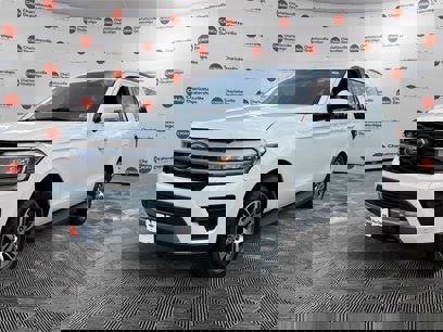 Used 2024 Ford Expedition XLT