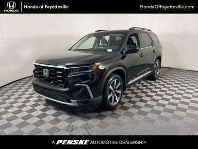 Used 2025 Honda Pilot Elite