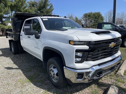 New 2025 Chevrolet Silverado 3500 W/T w/ WT Convenience Package