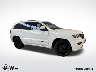 Used 2017 Jeep Grand Cherokee Altitude