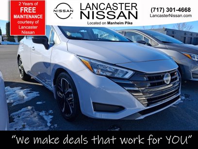 New 2025 Nissan Versa SR w/ Trunk Package