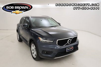 Used 2022 Volvo XC40 T5 Momentum