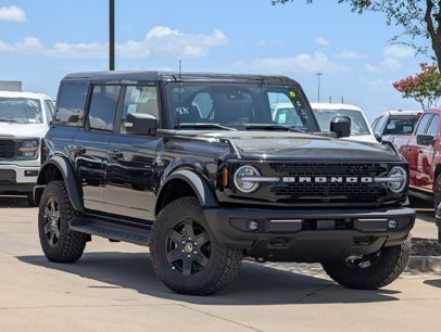 New 2025 Ford Bronco Outer Banks