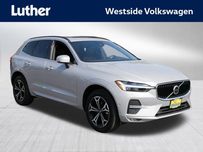 Used 2022 Volvo XC60 B5 Momentum w/ Advanced Package