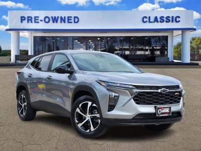 Used 2025 Chevrolet Trax RS w/ Driver Confidence Package