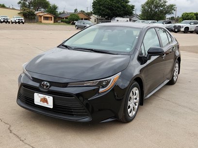New 2025 Toyota Corolla LE