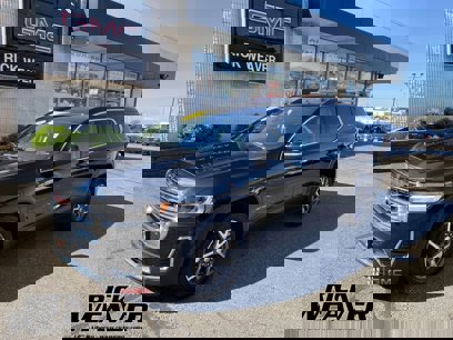 Certified 2023 GMC Acadia SLE w/ Driver Convenience Package