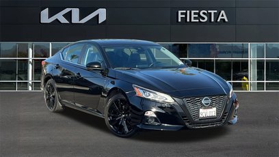 Used 2022 Nissan Altima 2.5 SR