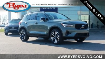 New 2025 Volvo XC40 B5 Plus w/ Protection Package Premier