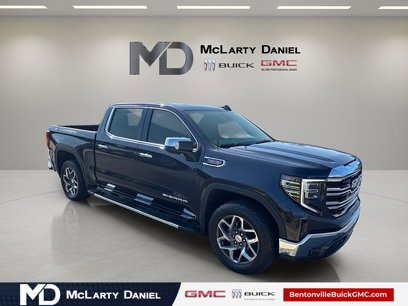 Used 2023 GMC Sierra 1500 SLT w/ SLT Premium Package