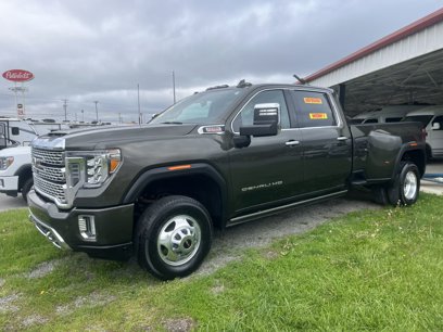 Used 2022 GMC Sierra 3500 Denali w/ Denali Ultimate Package