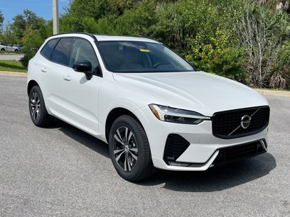 New 2025 Volvo XC60 B5 Core w/ Protection Package Premier