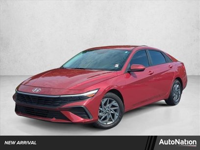 Used 2024 Hyundai Elantra SEL