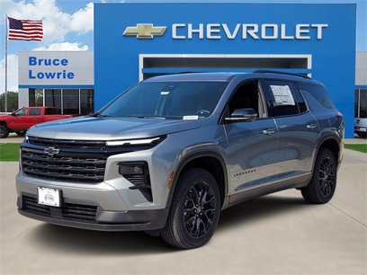 New 2025 Chevrolet Traverse LT w/ Midnight/Sport Edition