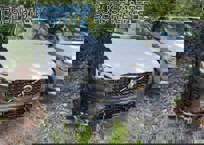 New 2025 Volvo XC60 B5 Plus w/ Protection Package Premier