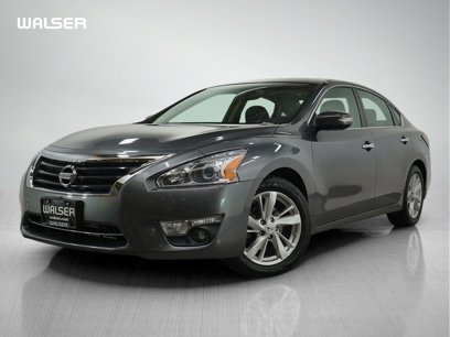 Used 2014 Nissan Altima 2.5 SL w/ Technology Package