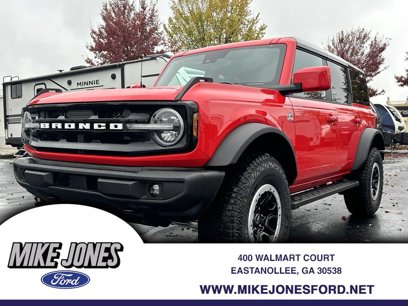 New 2024 Ford Bronco Outer Banks w/ Sasquatch Package