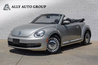 Used 2013 Volkswagen Beetle 2.5
