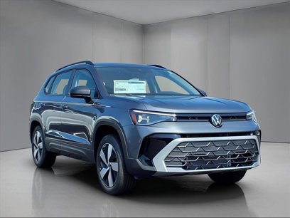 New 2025 Volkswagen Taos S