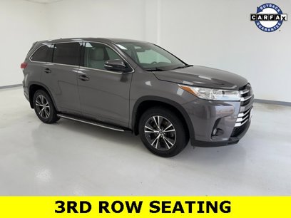 Used 2017 Toyota Highlander LE