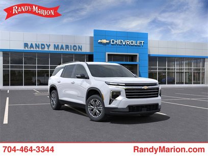 New 2025 Chevrolet Traverse LT