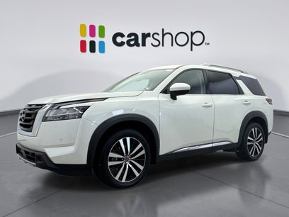 Used 2024 Nissan Pathfinder Platinum