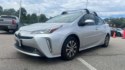 Used 2019 Toyota Prius LE