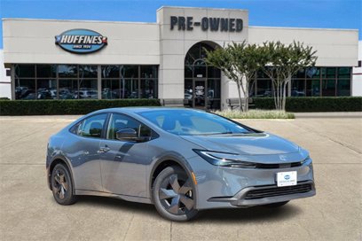 Used 2024 Toyota Prius LE