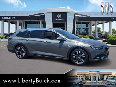 Used 2018 Buick Regal Essence w/ Driver Confidence Package #1