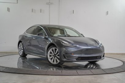 Used 2020 Tesla Model 3 Standard Range Plus