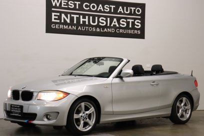 Used 2012 BMW 128i Convertible w/ Premium Pkg 2