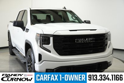 Used 2022 GMC Sierra 1500 Elevation w/ LPO, Elevation Black Package