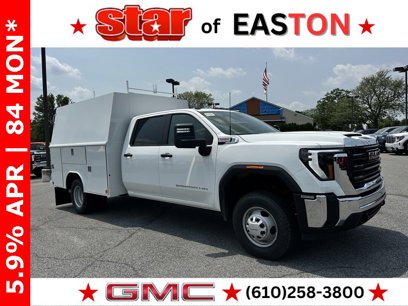 New 2025 GMC Sierra 3500 Pro w/ Convenience Package